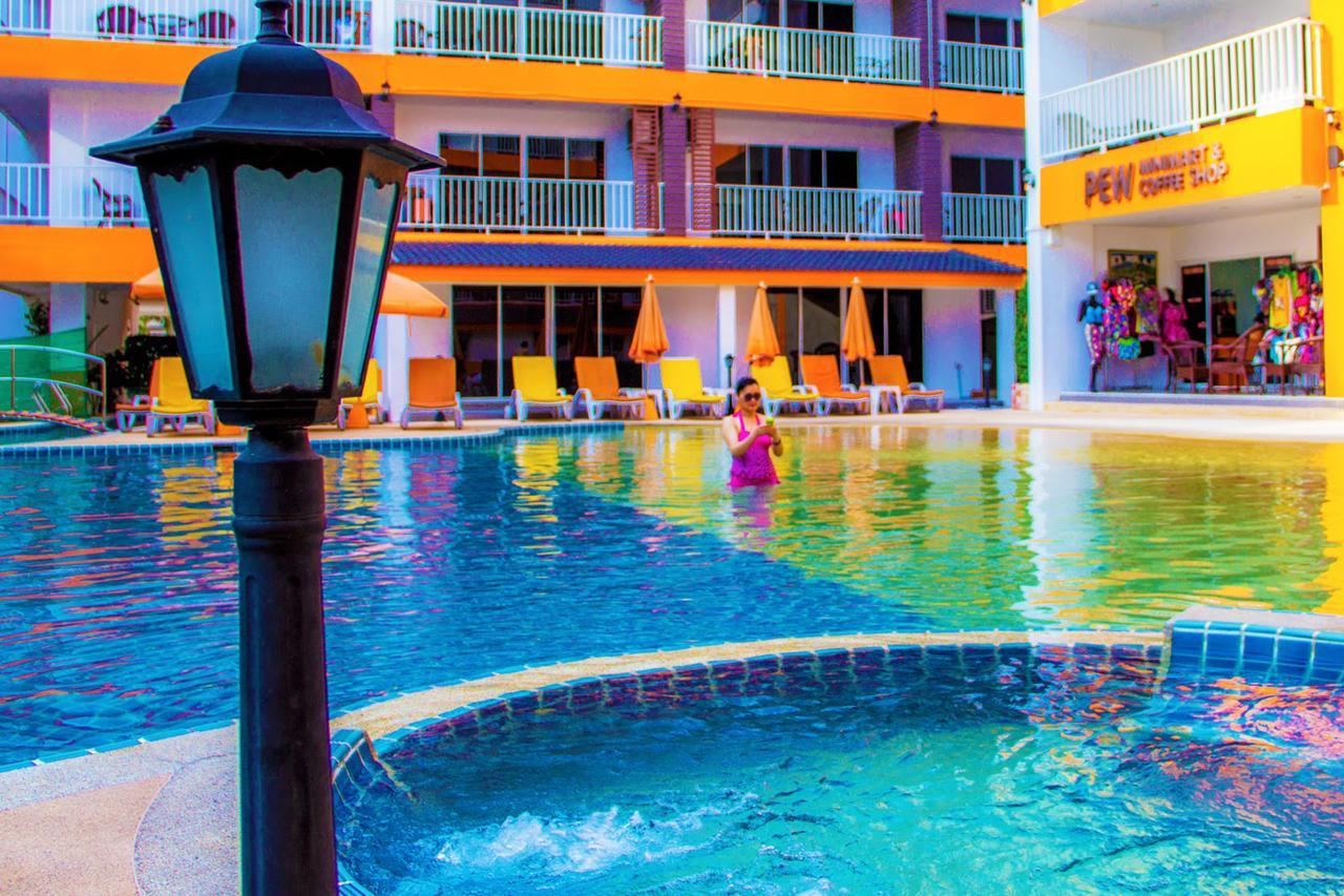 Family Residence Pattaya Esterno foto
