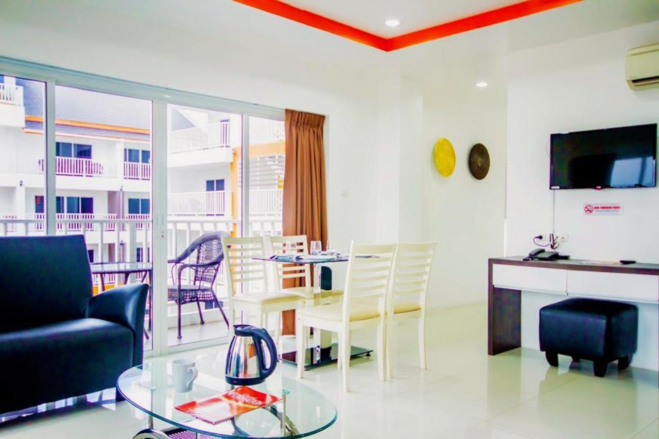 Family Residence Pattaya Esterno foto