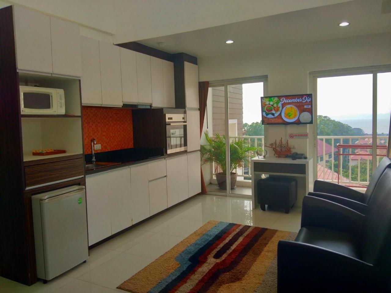 Family Residence Pattaya Esterno foto