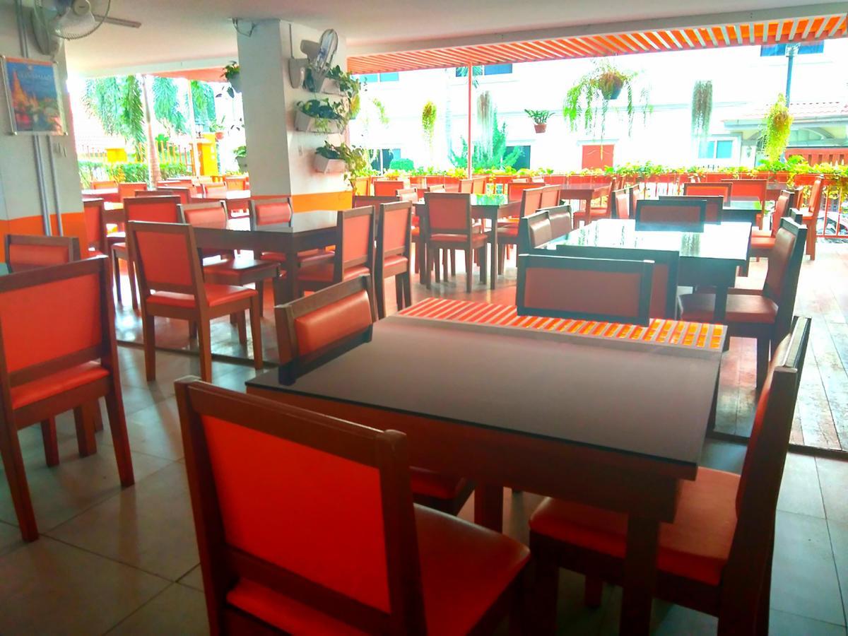 Family Residence Pattaya Esterno foto